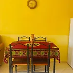 Lungomare Rei's Apartamento