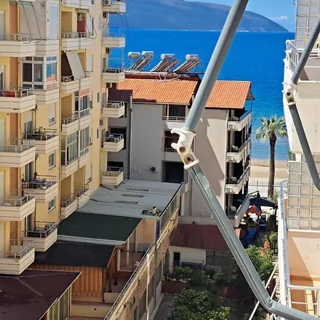 Lungomare Rei's Apartamento