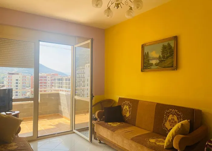 Lungomare Rei's Apartment Vlorë